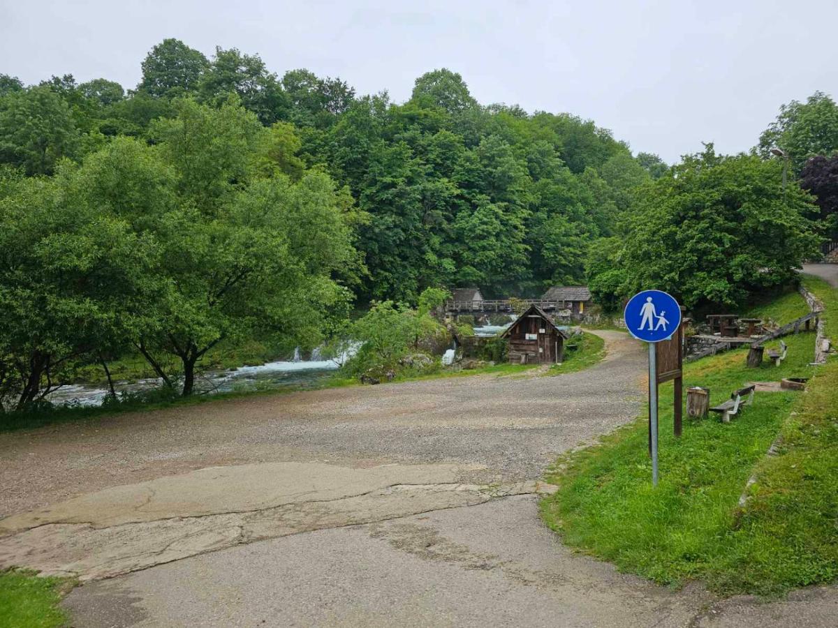 Slapovi Apartment Krupa na Vrbasu